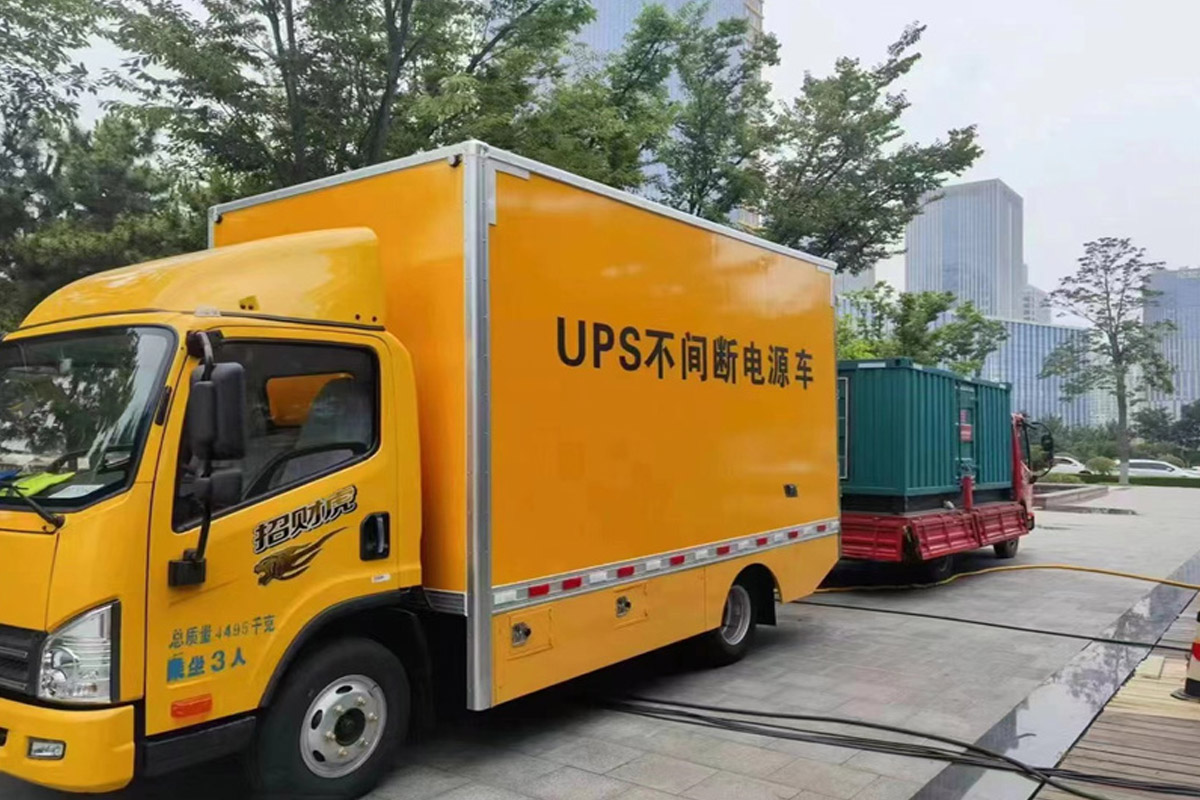 江安发电机租赁施工现场
