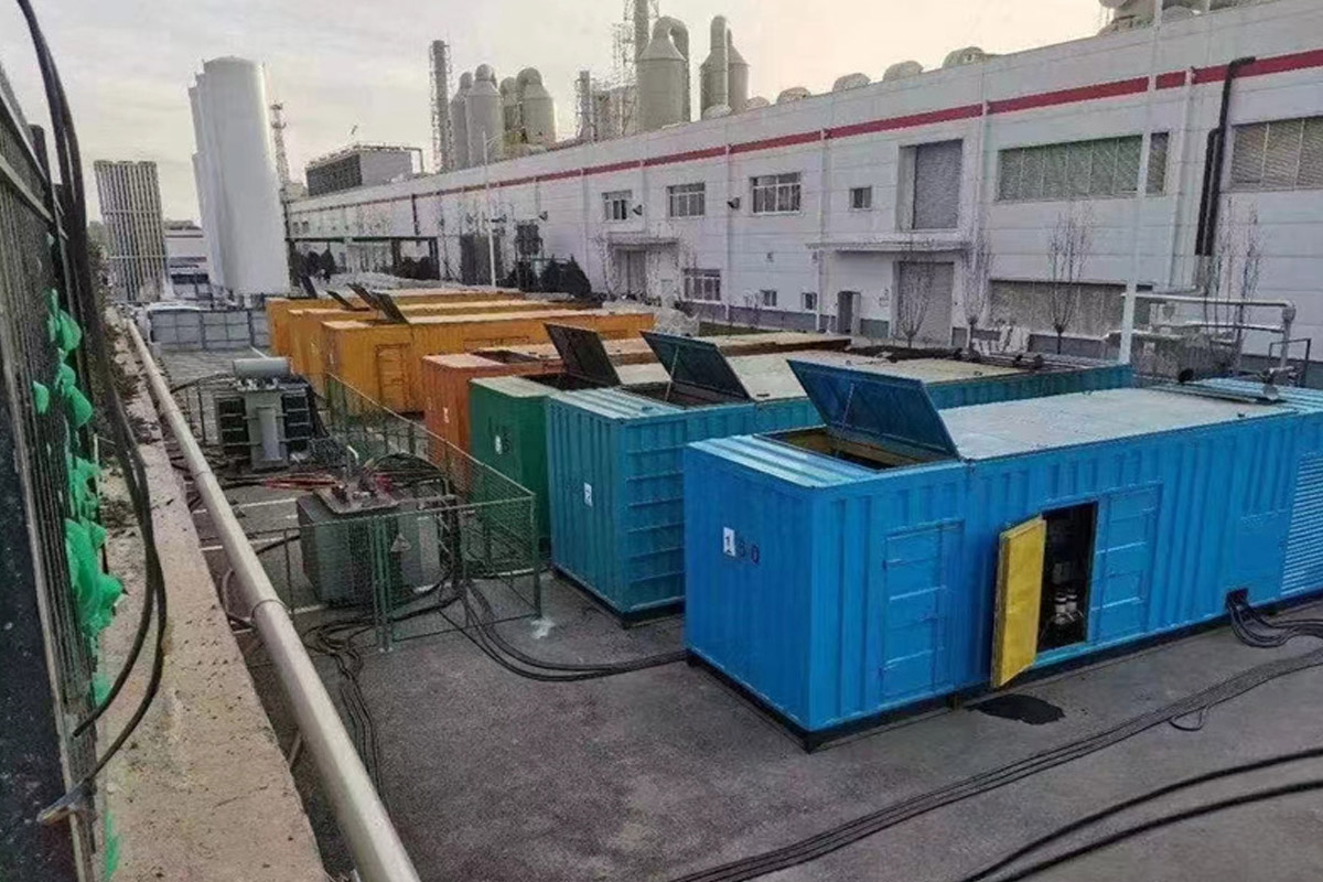 江安发电机租赁施工现场